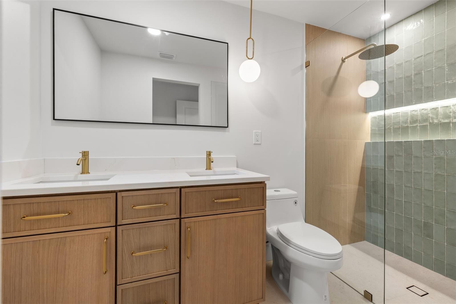 Primary Suite Bath