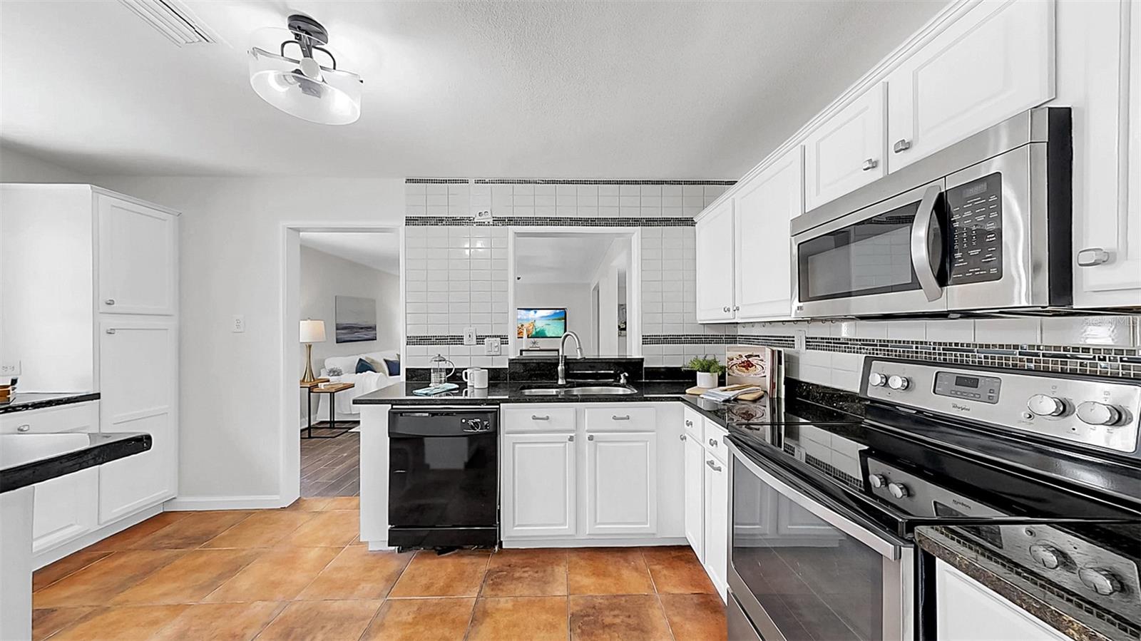 Expansive kitchen with tons of storage!