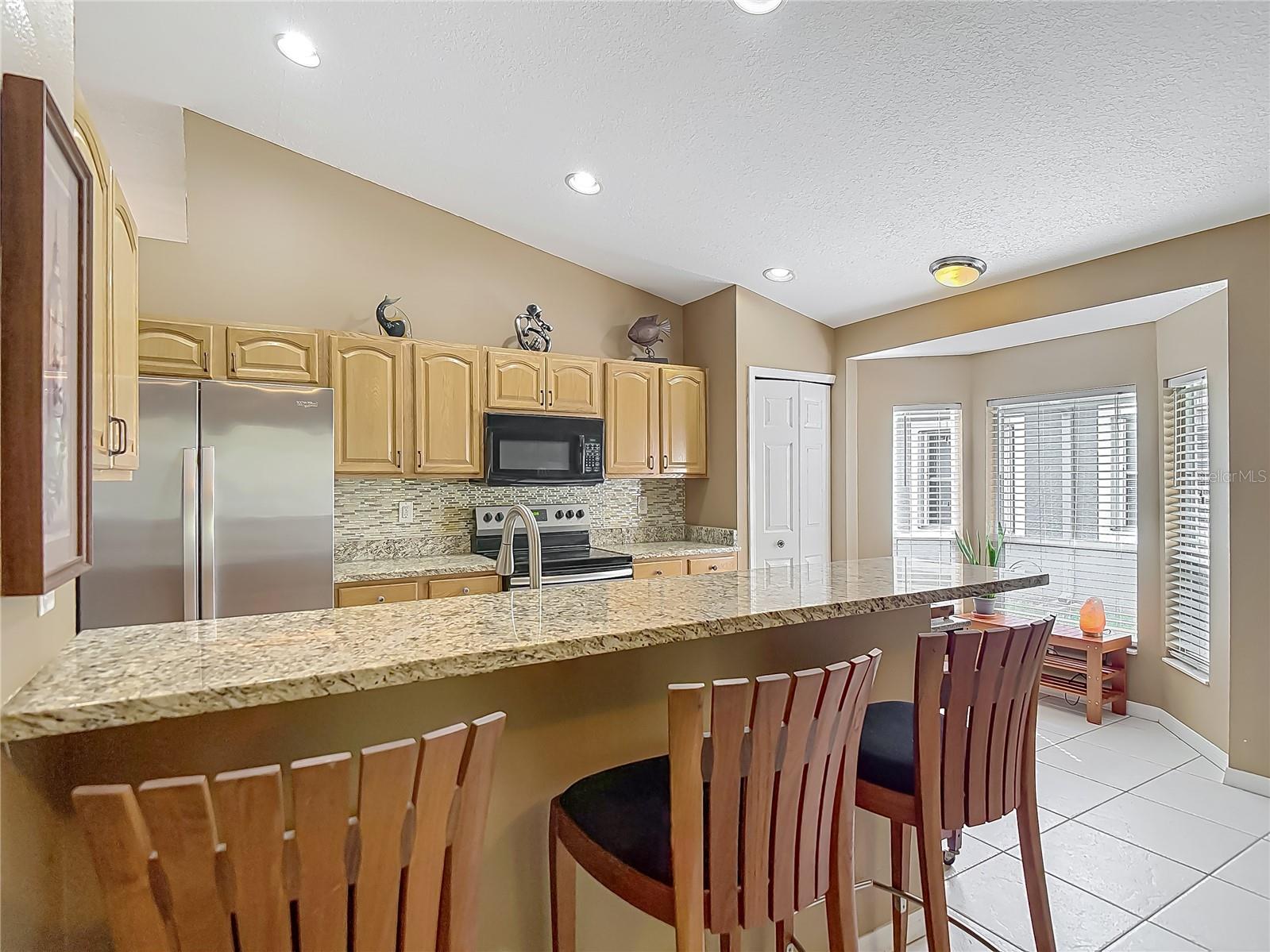 Breakfast Bar - Kitchen