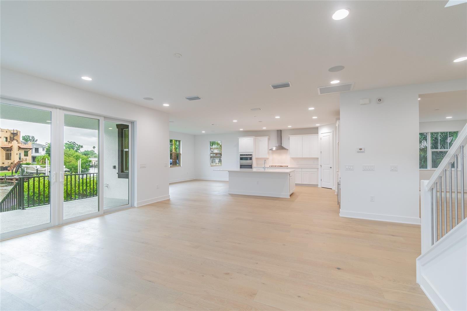 Similar Kensington Living Room/Kitchen