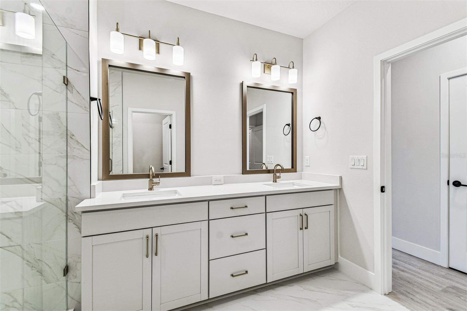 Owner's Bath