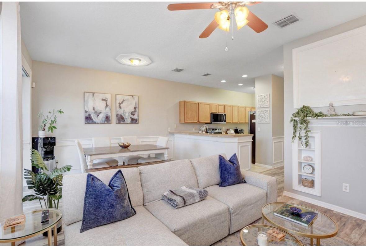 Living Rm