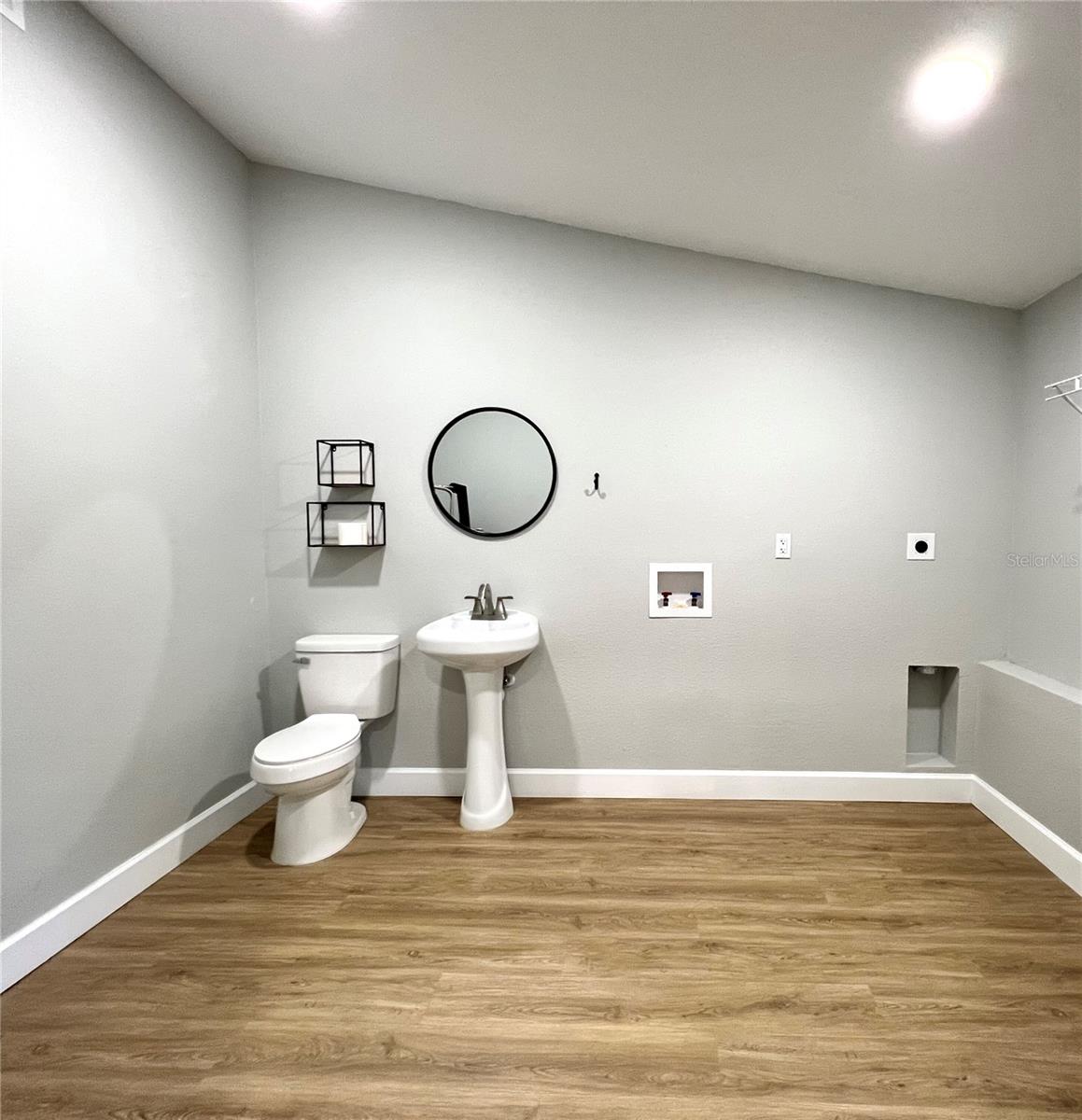Laundry/Half Bath