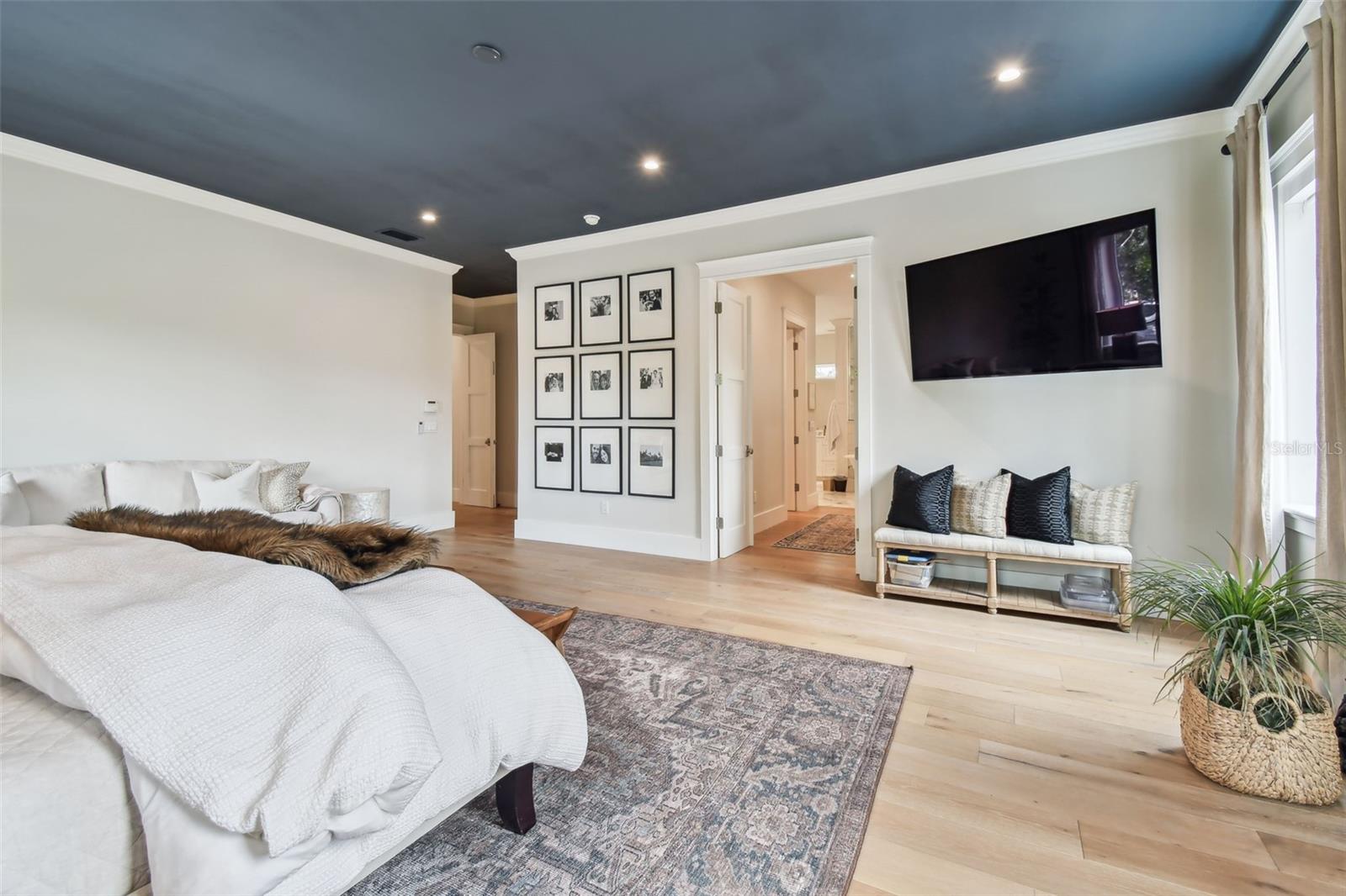 Primary Suite (Second Floor)