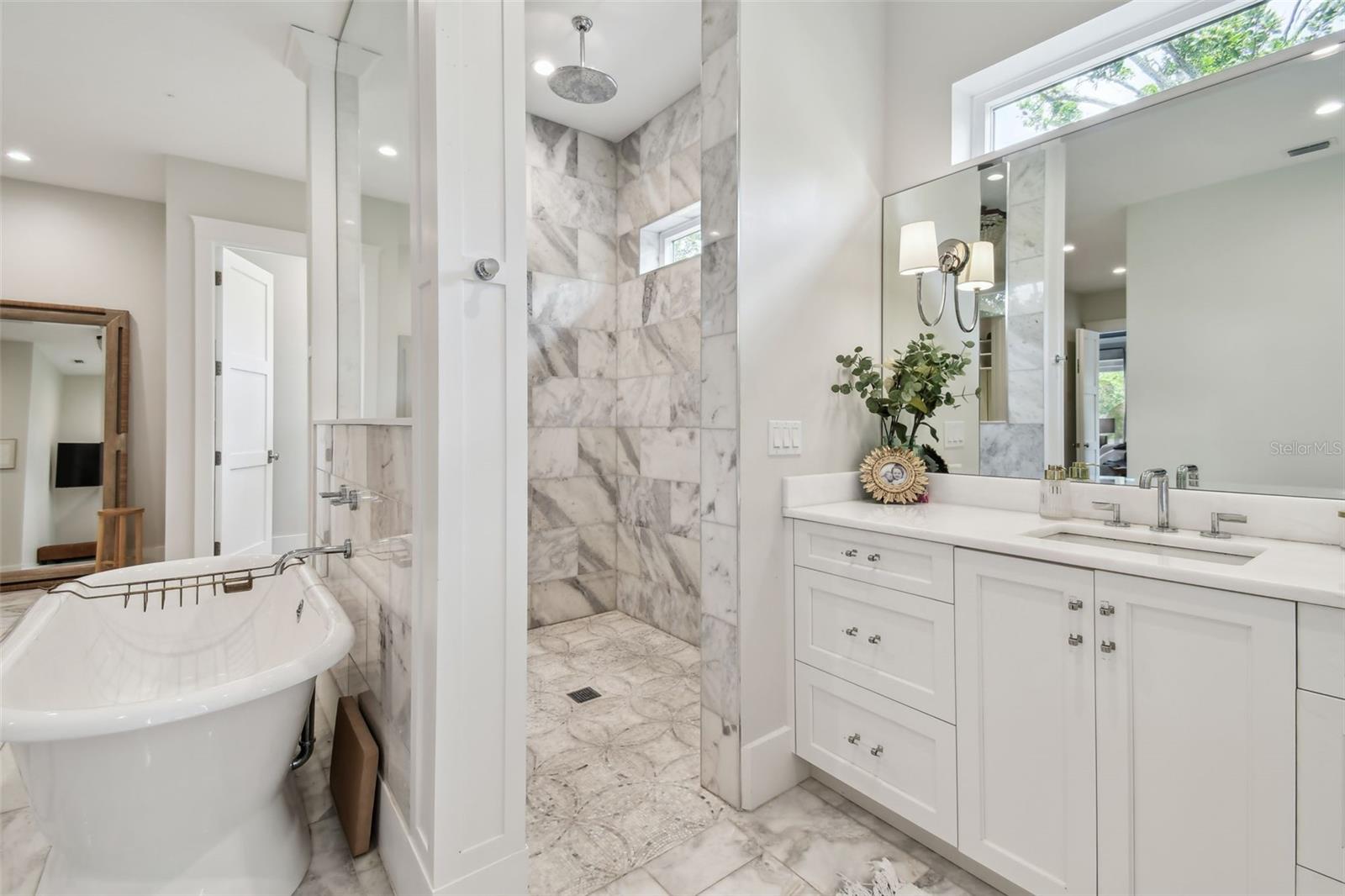 Primary Bathroom (Second Floor)