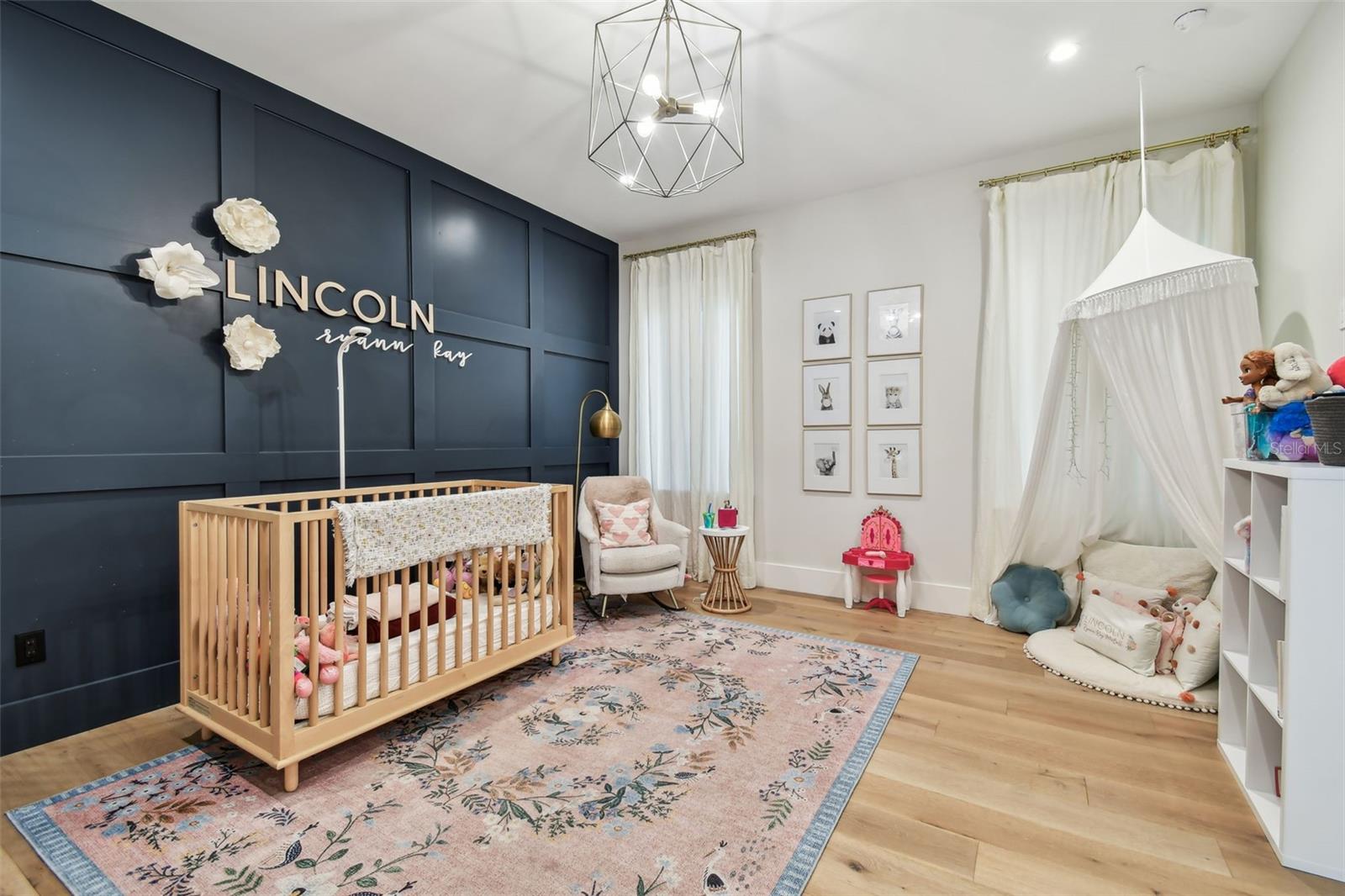 Bedroom 2 (Second Floor)