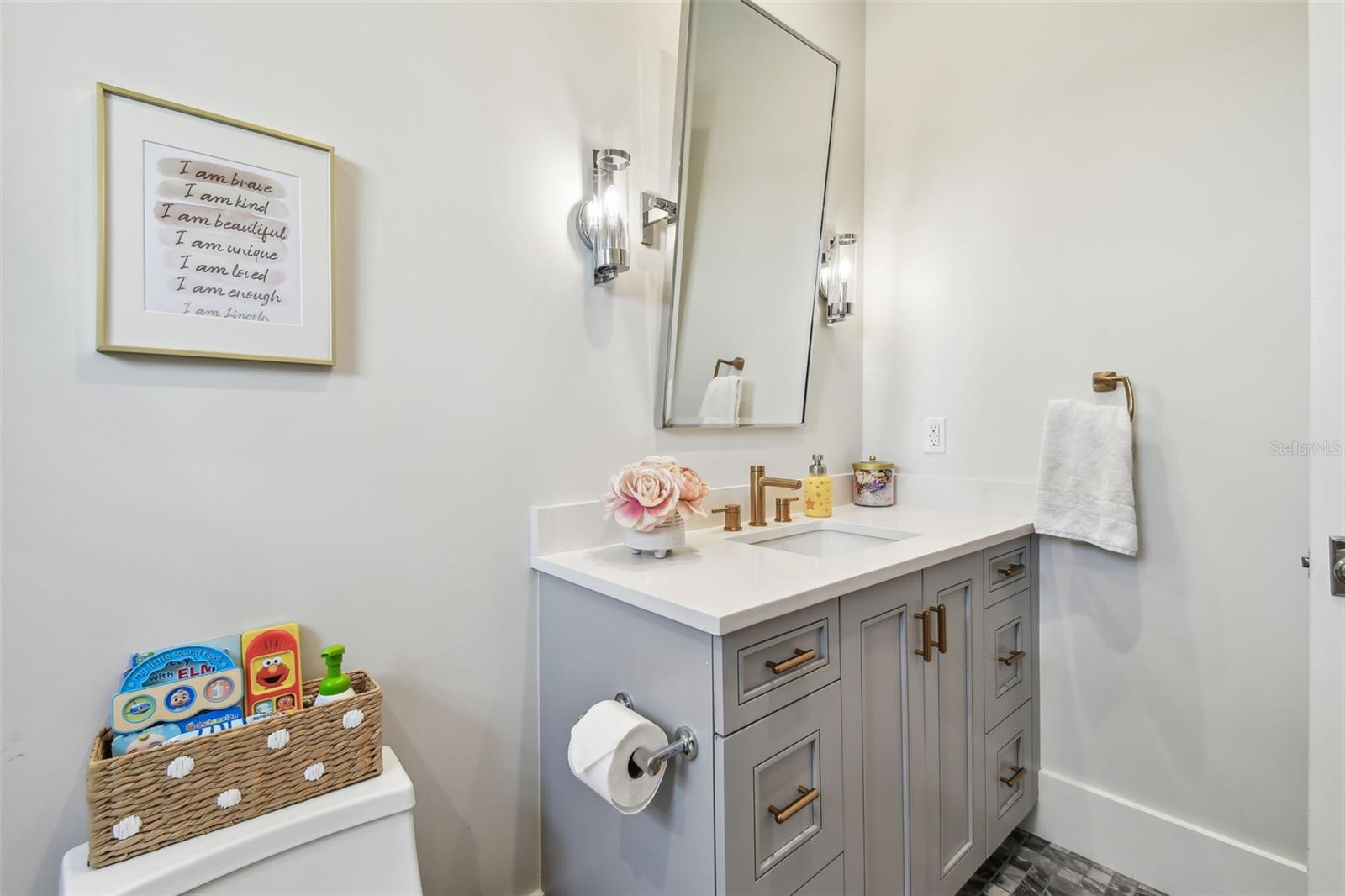 Bathroom 2 (Second Floor)