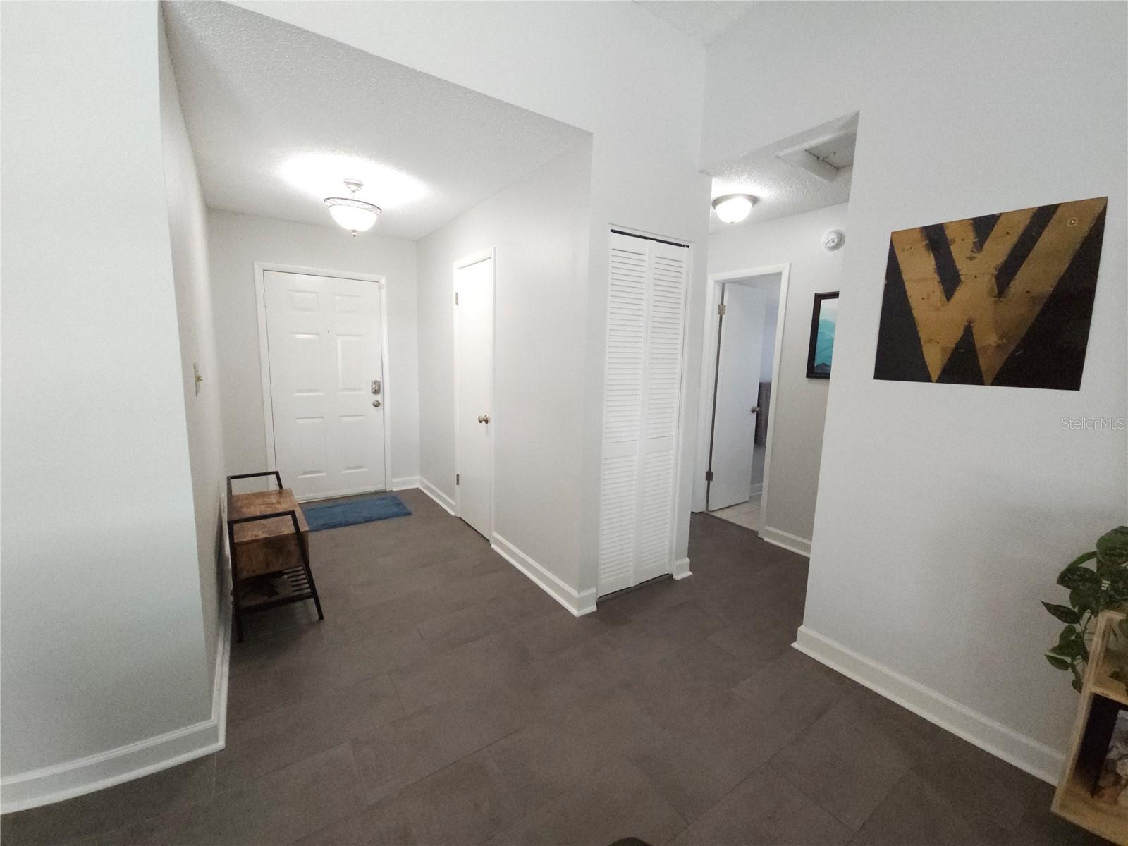 Front Entrance / Foyer Area