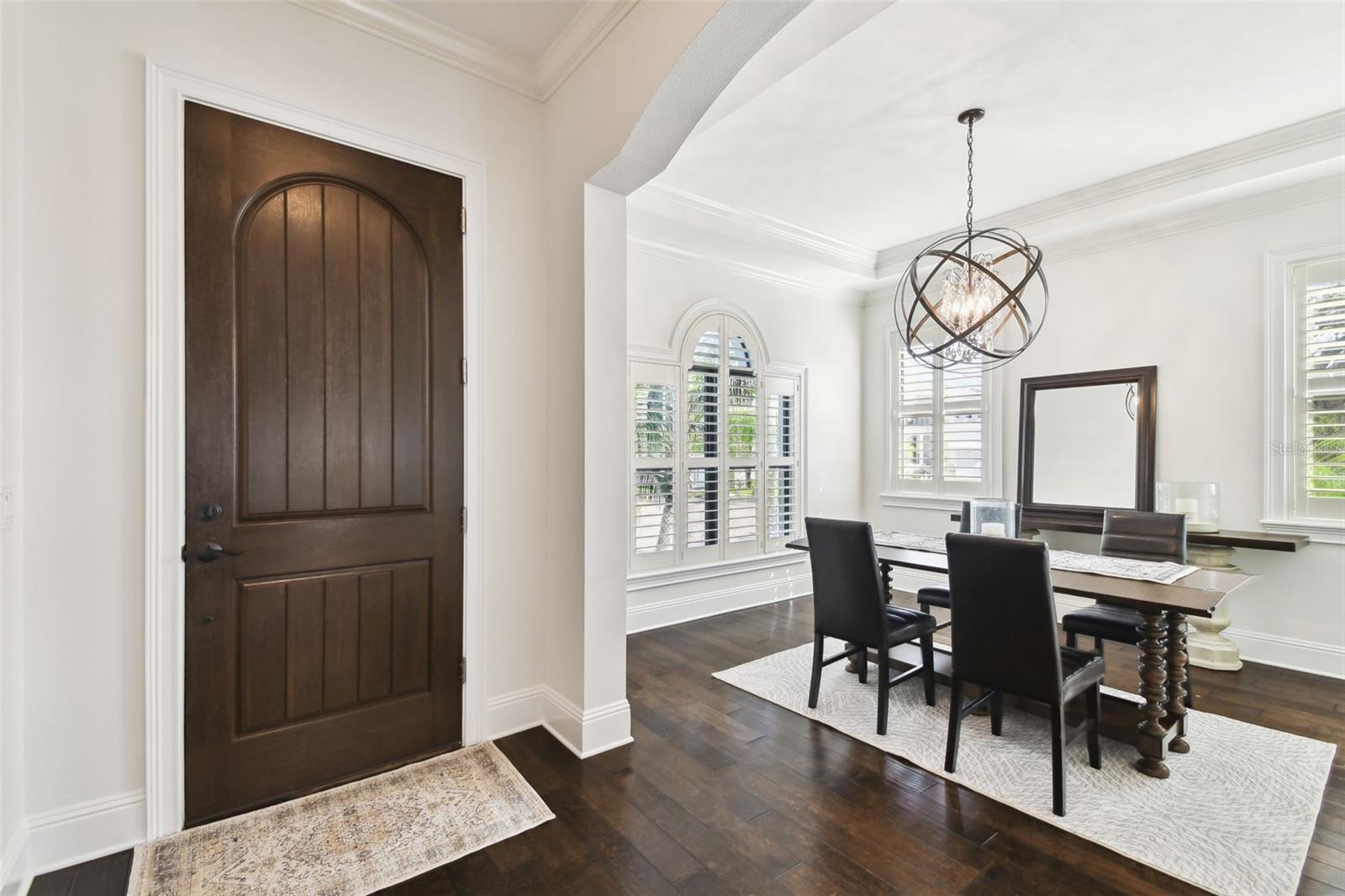 Formal dining room