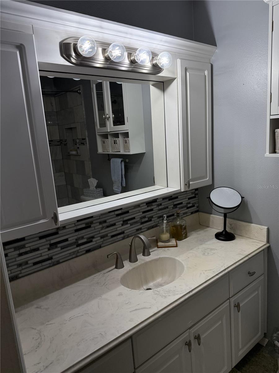 Guest Bath room