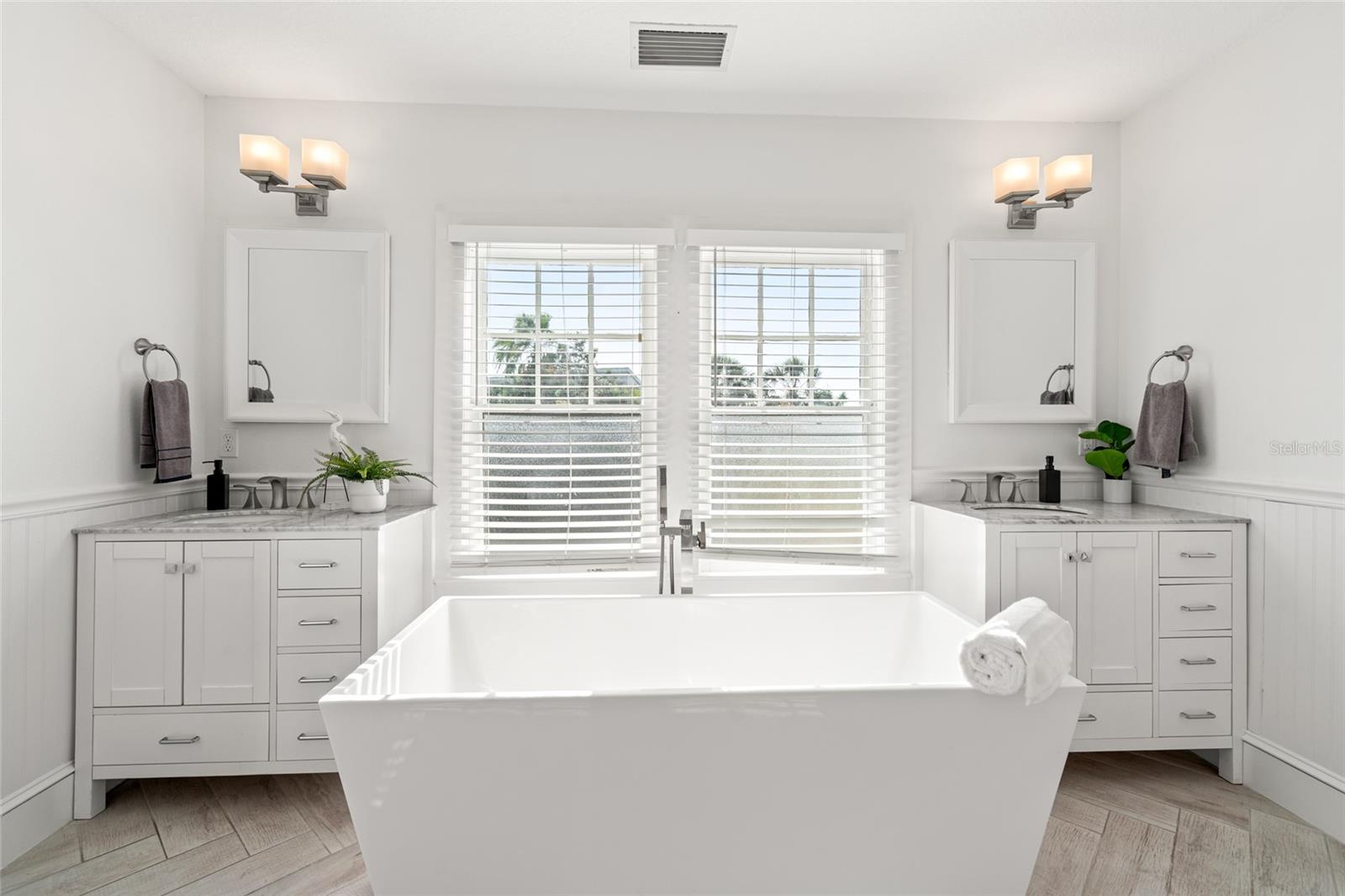 2nd Floor Primary Bedroom Bath