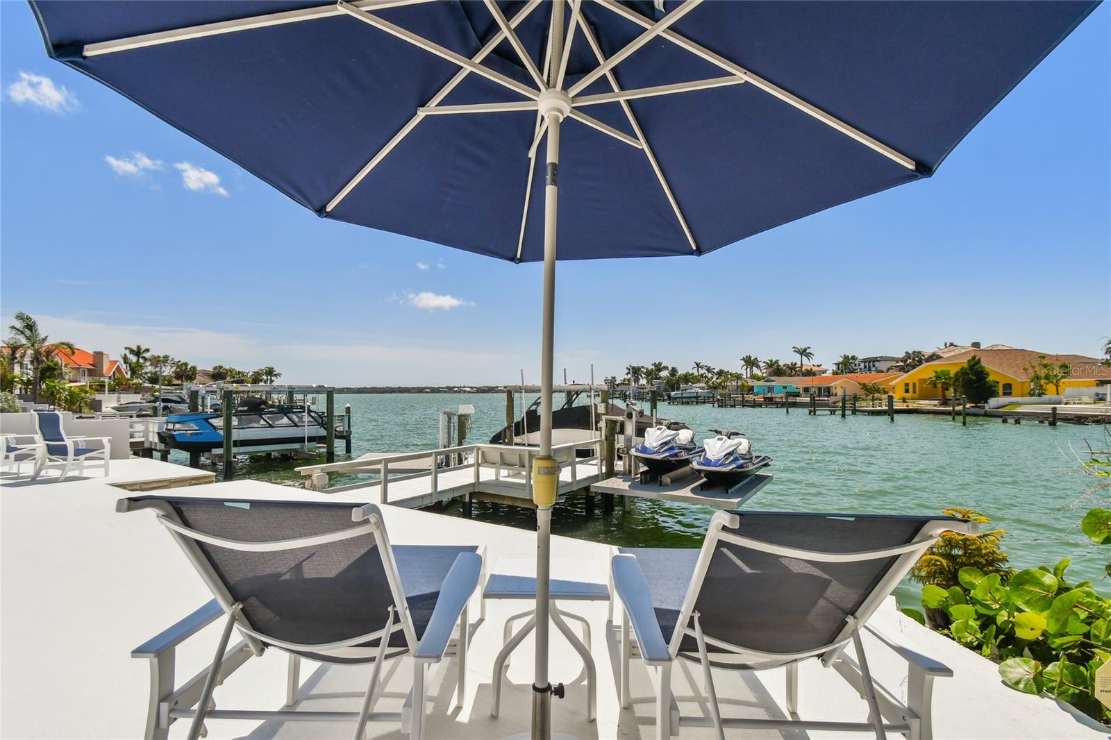 Incredible intracoastal waterviews