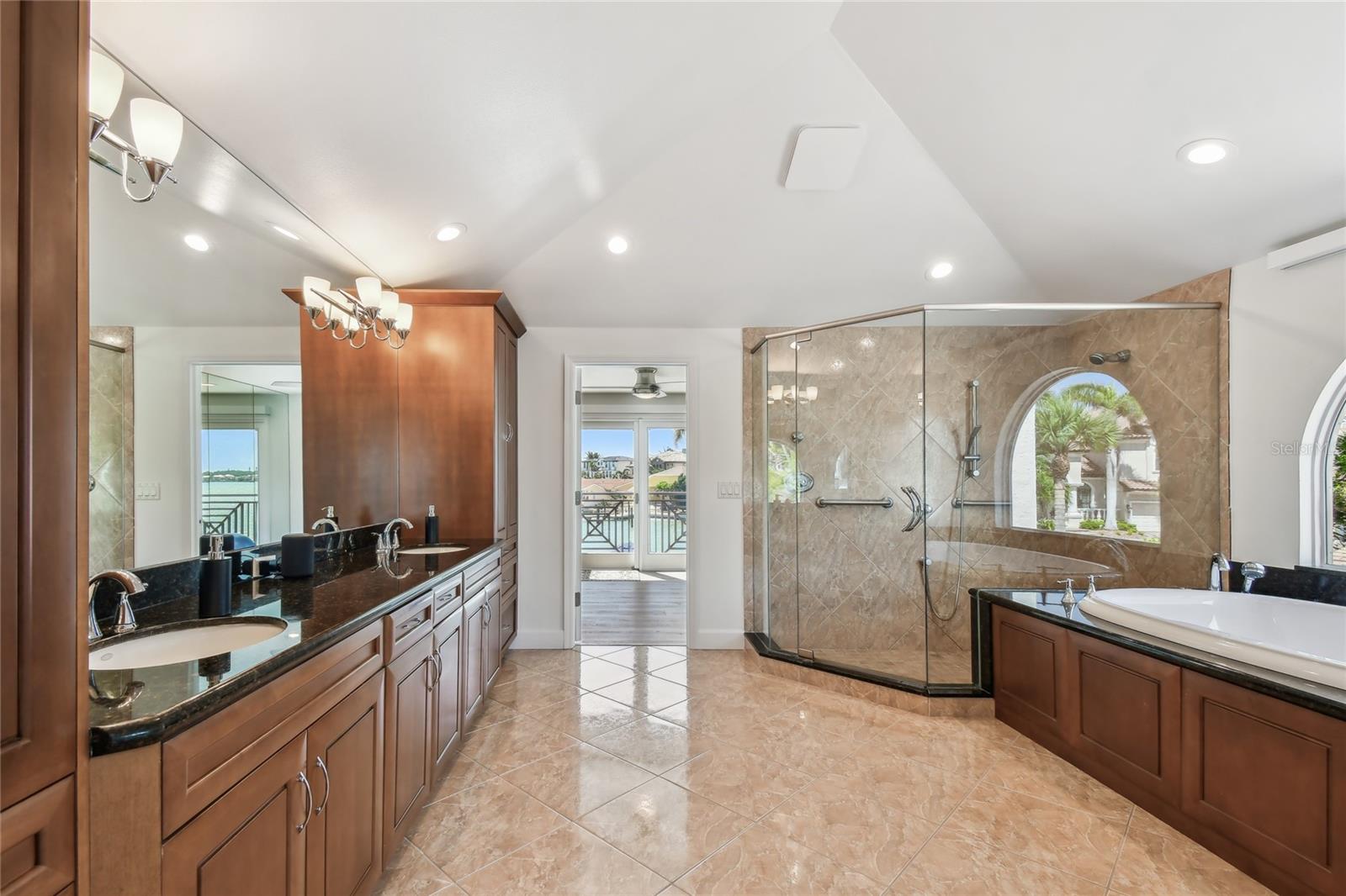 Primary Ensuite bath /bonus room