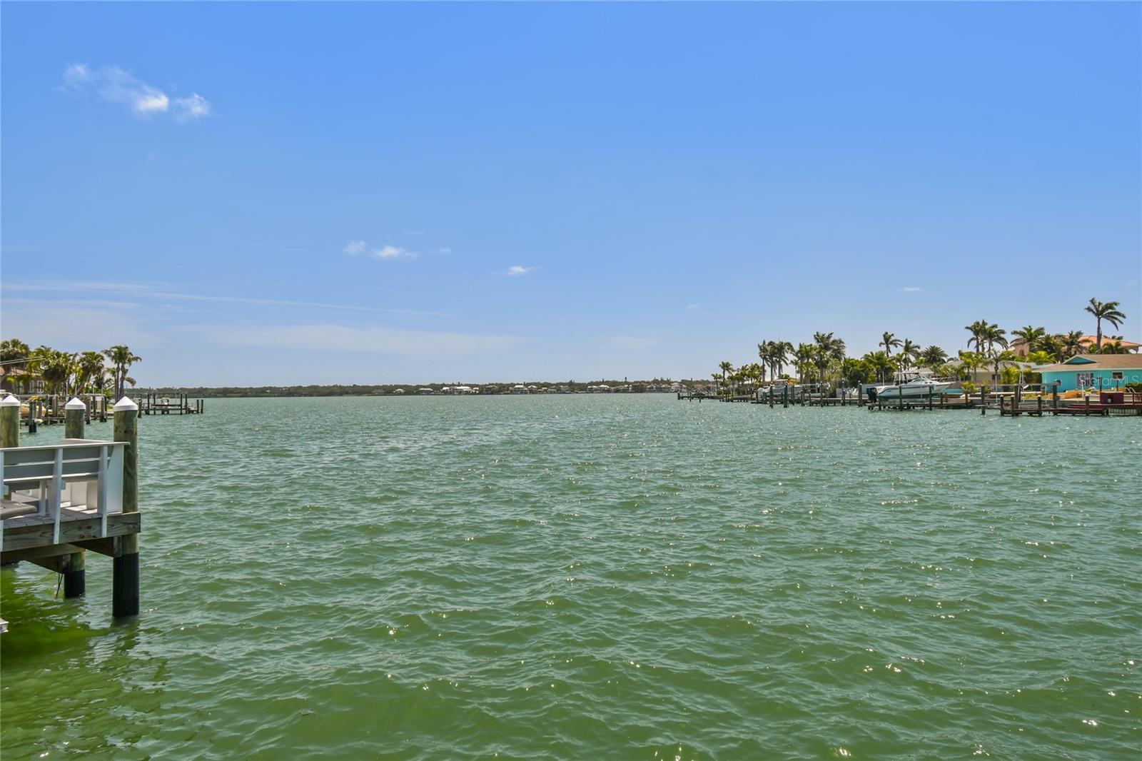 Expansive waterway