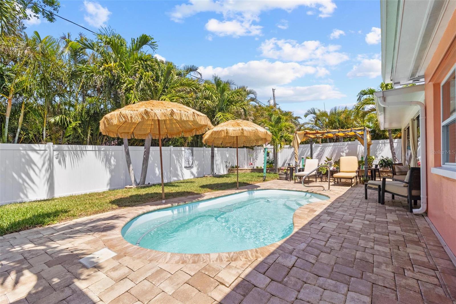 What an outdoor space!