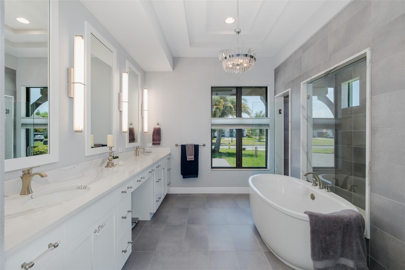 Elegant Owner's Suite w/Quartz & Custom Lighting!