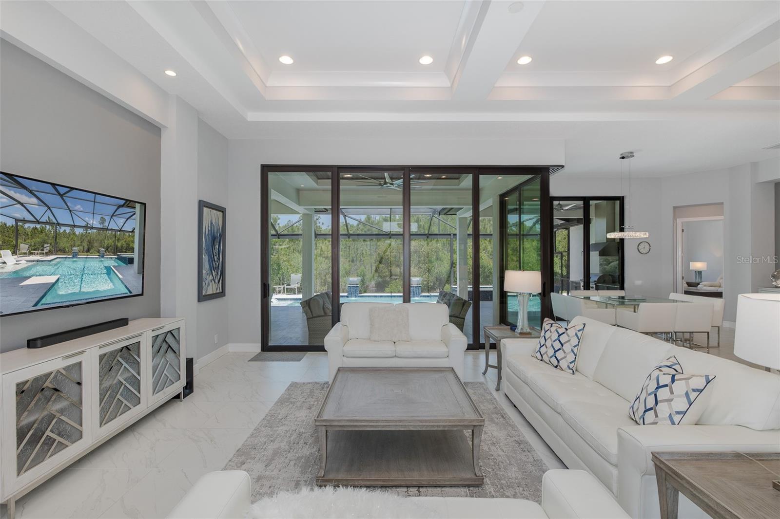 OPEN Floor Plan w/Soaring Tray Ceilings!