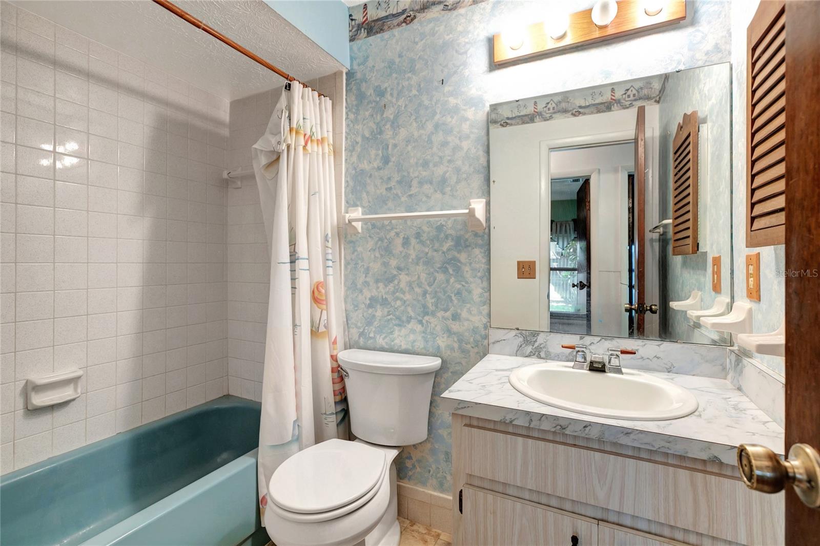 Full Bath