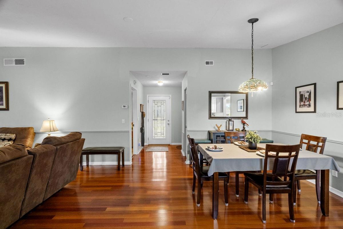 Entry / Foyer