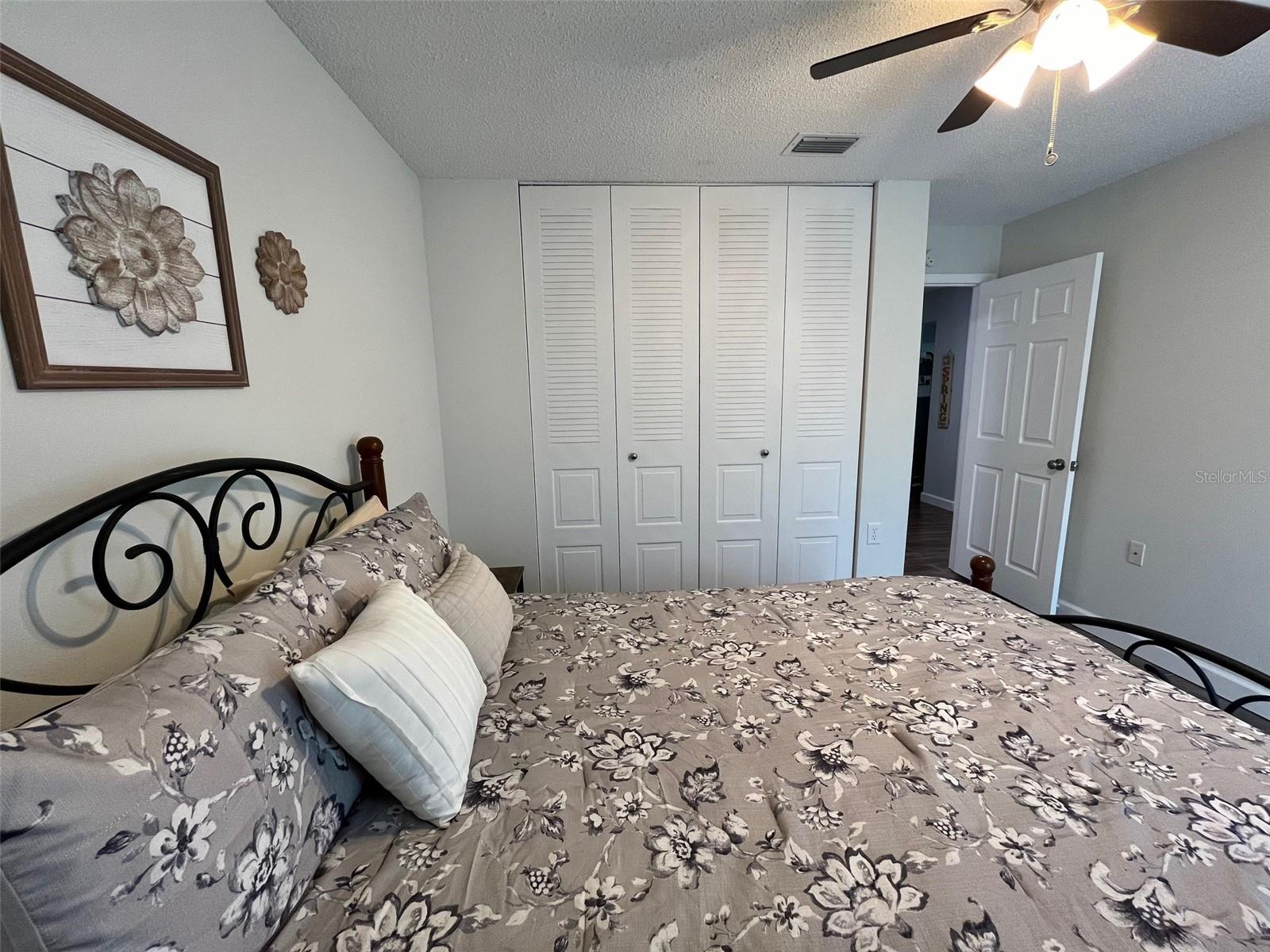 Second bedroom