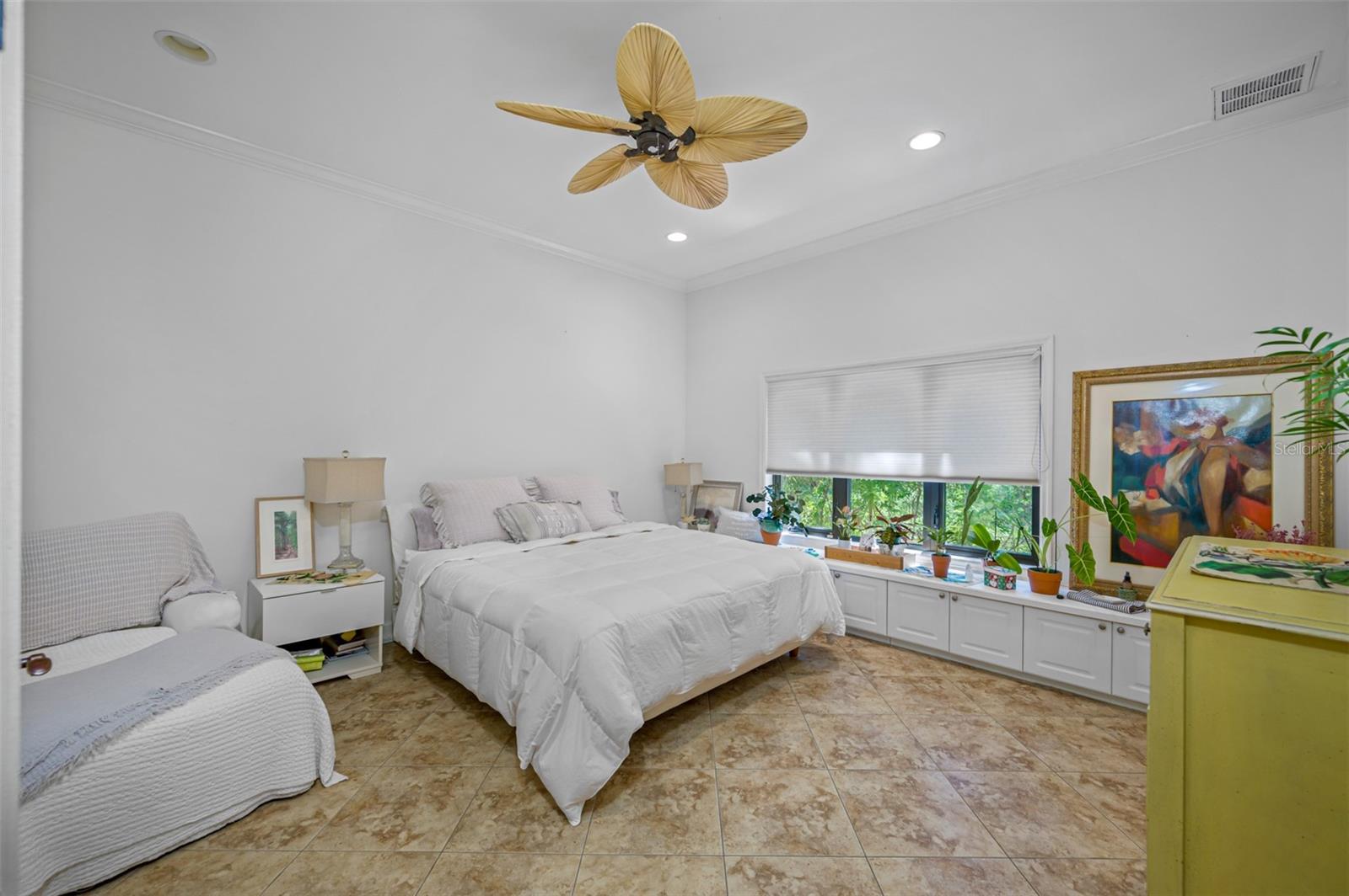 First floor bedroom with ensuite