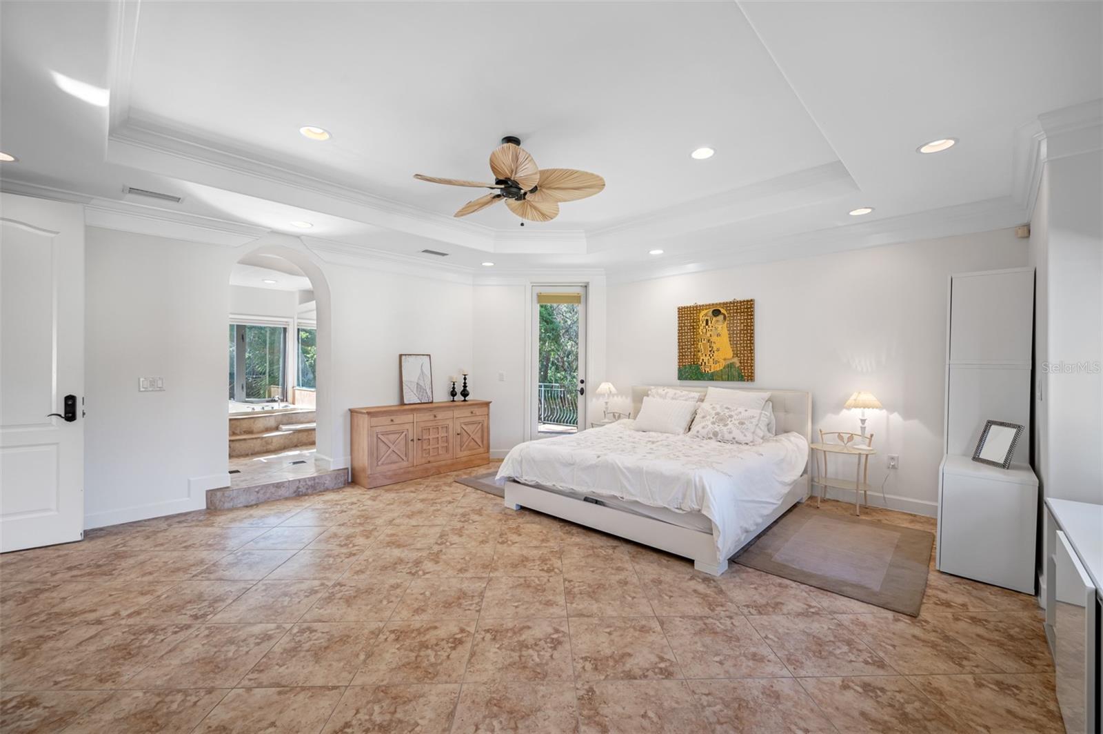 Spacious Primary bedroom
