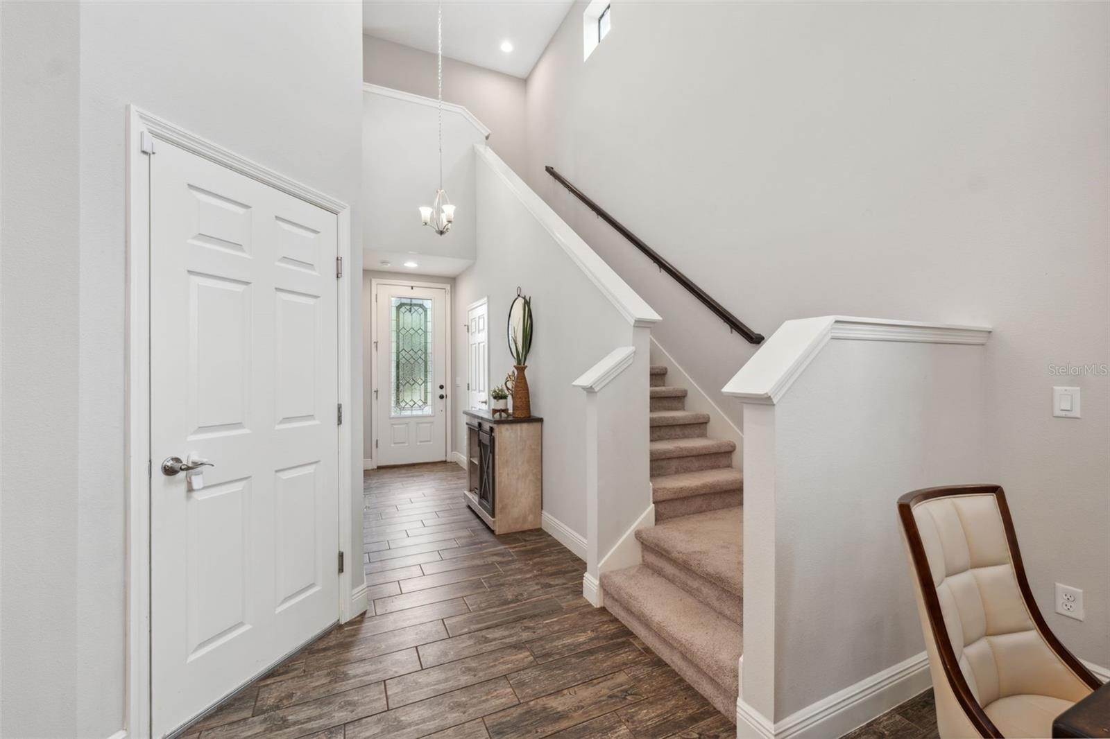 Two story foyer