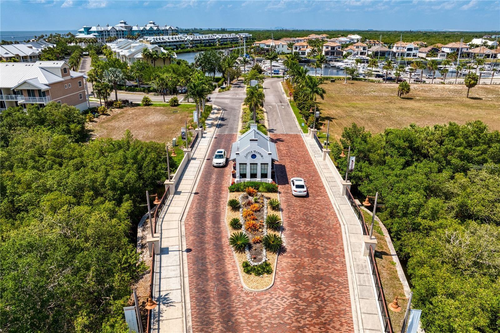 Little Harbor gate