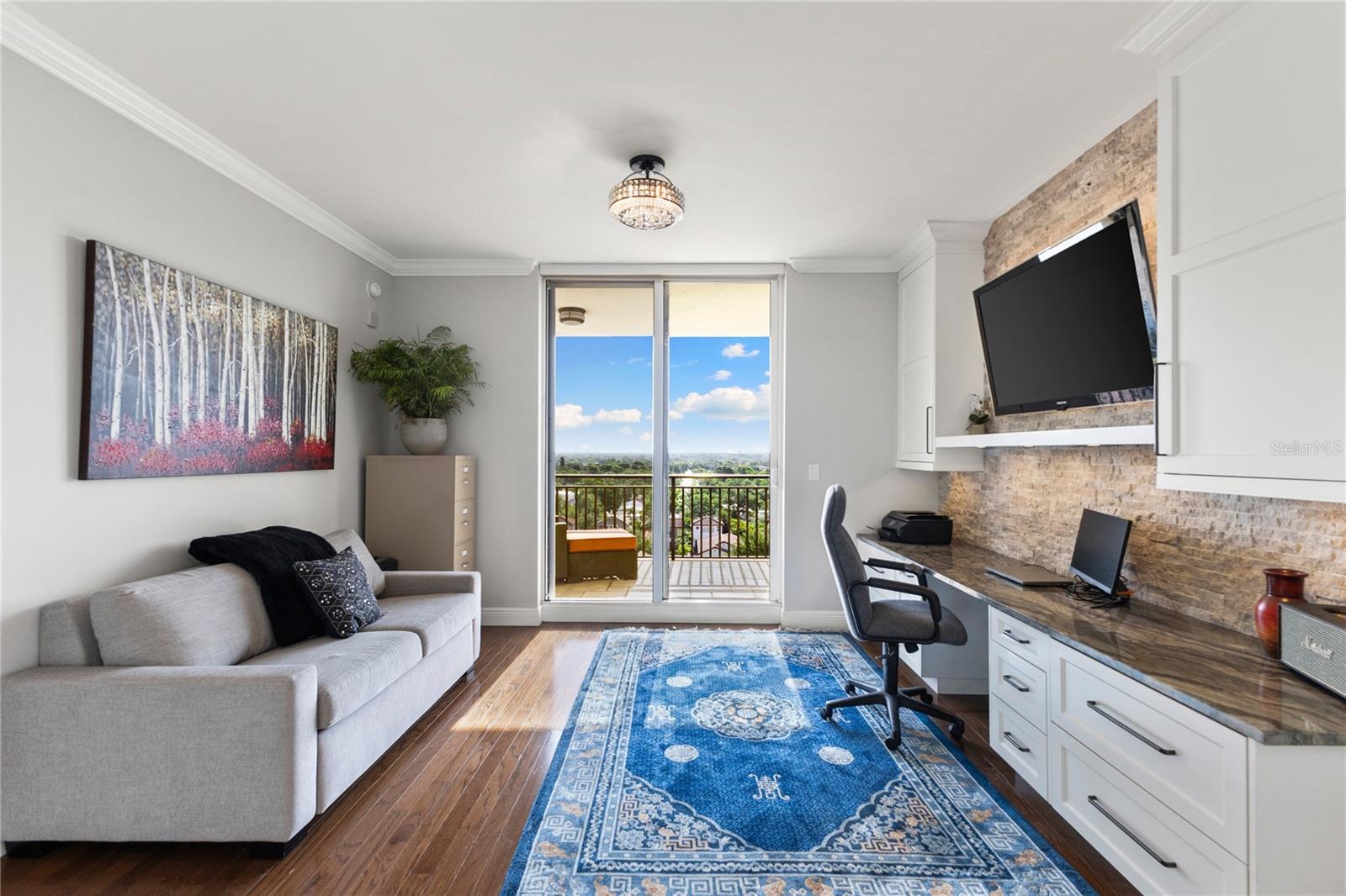 3rd bedroom used as an office