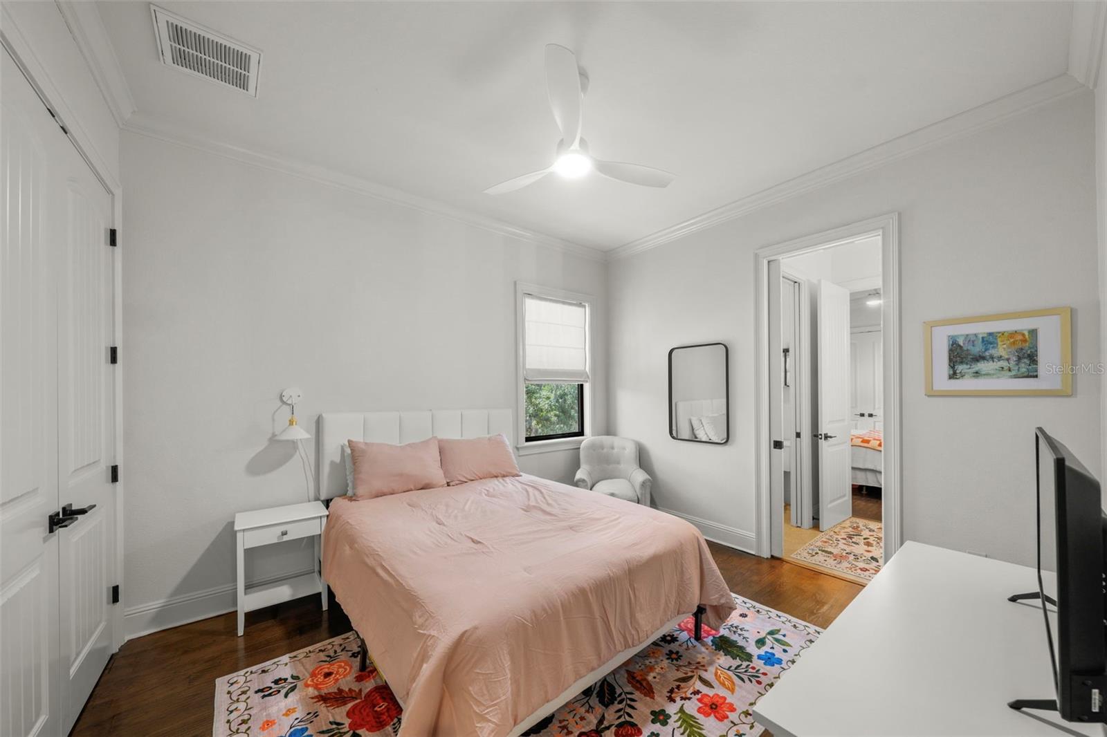 Bedroom 3 and 4 share a jack and Jill bathroom