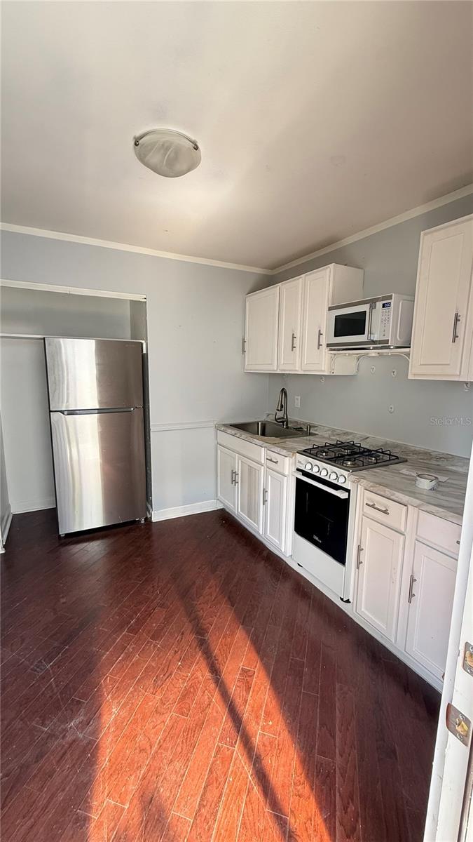 KITCHEN FOR EFFICENCY