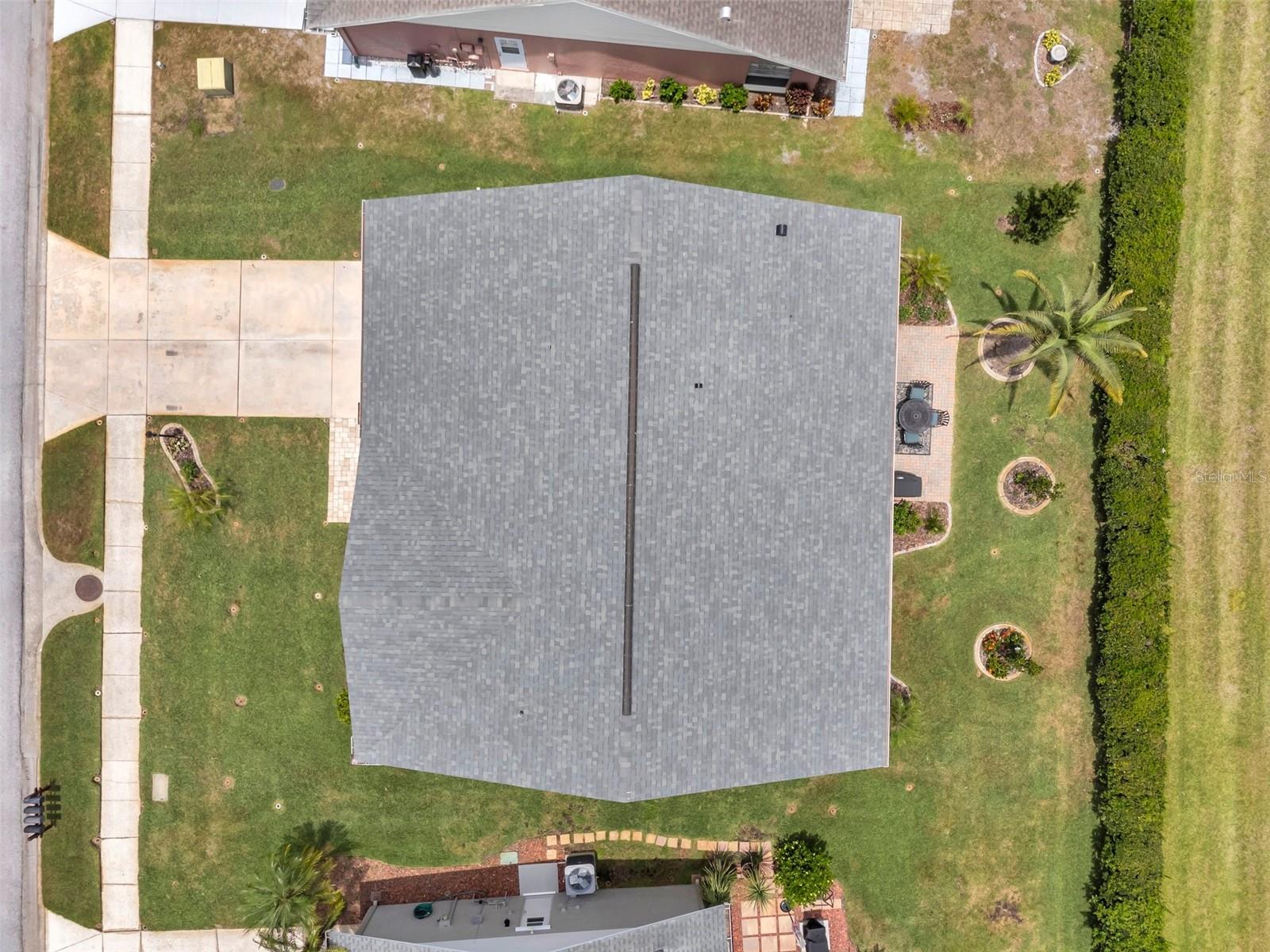 Newer roof 2023