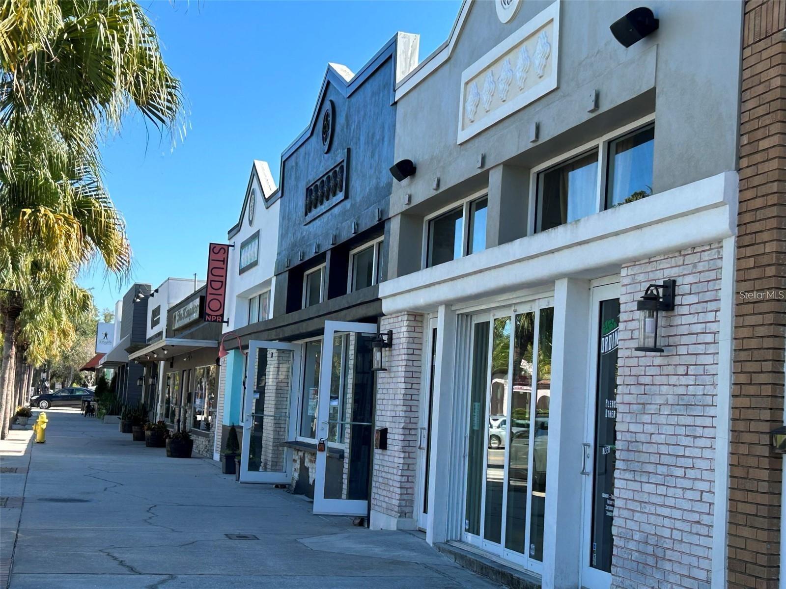 New Port Richey downtown stores