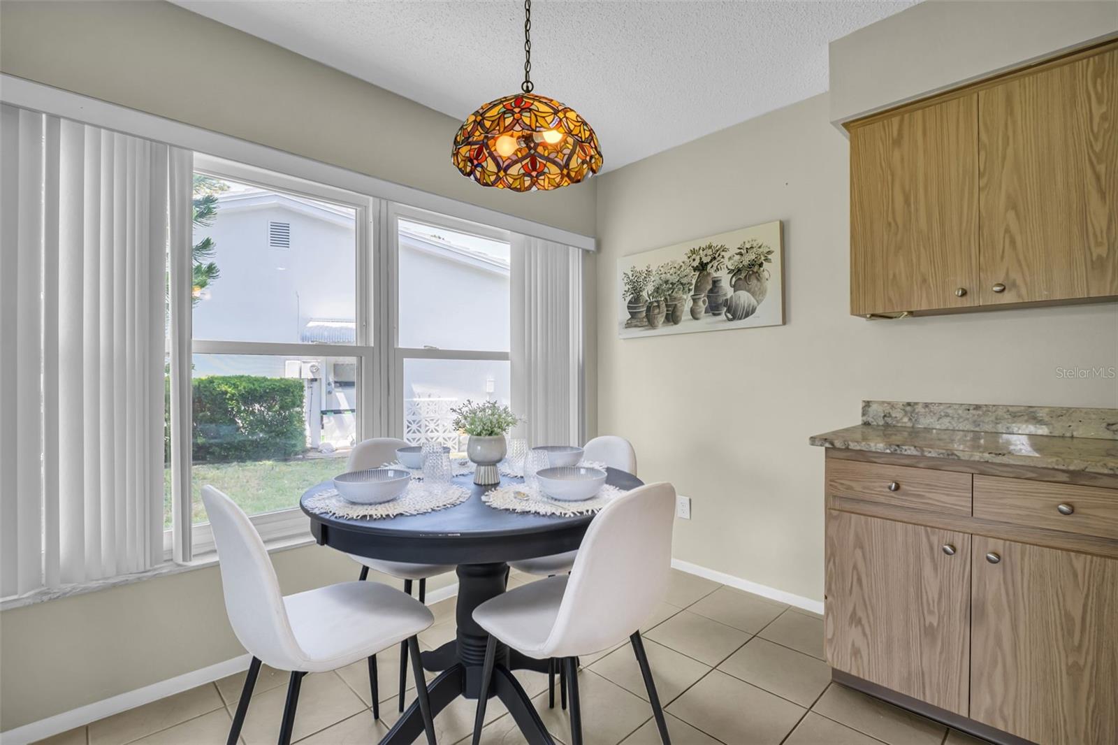 Breakfast nook