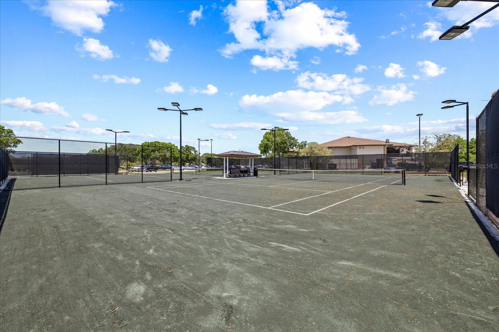 Cypress Run Courts