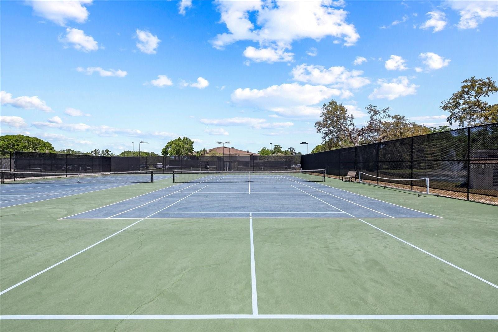 Cypress Run Courts