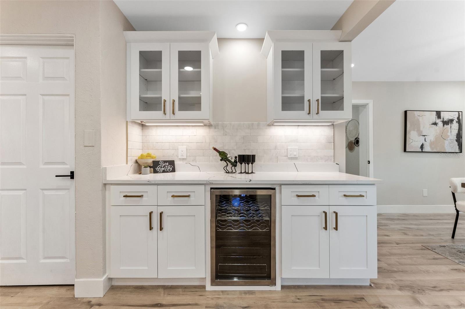 Dry bar off kitchen