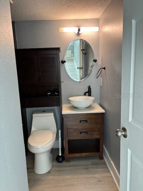 bathroom sink & toilet