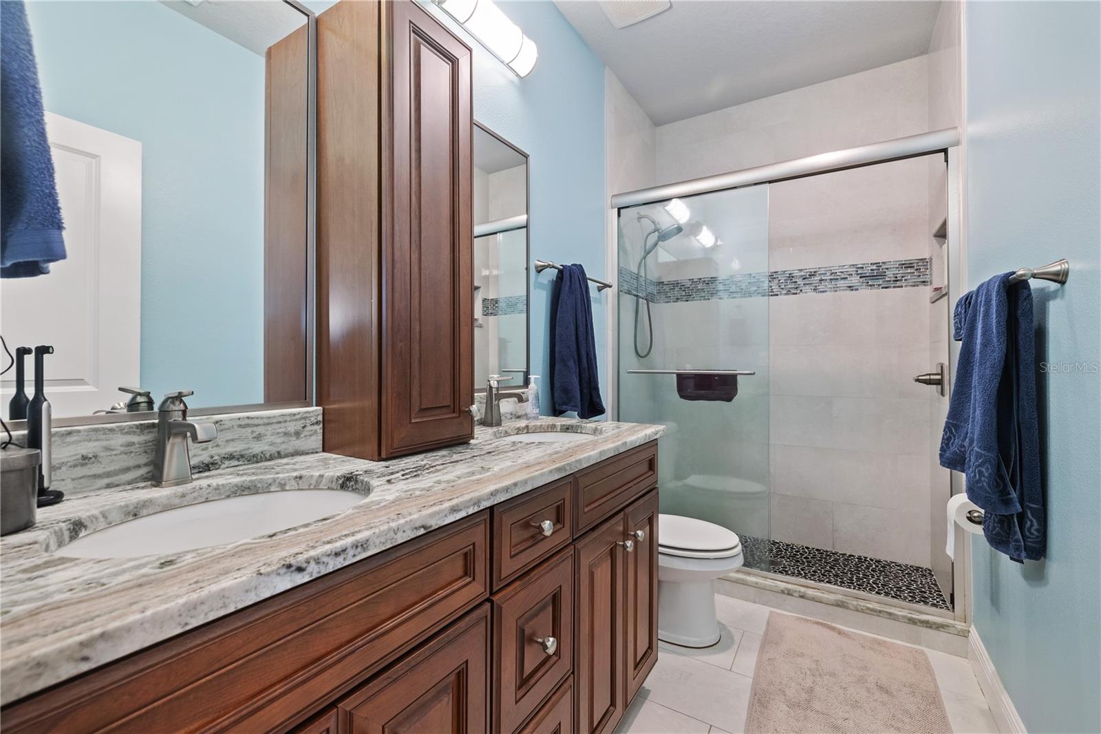 Guest Bath 2