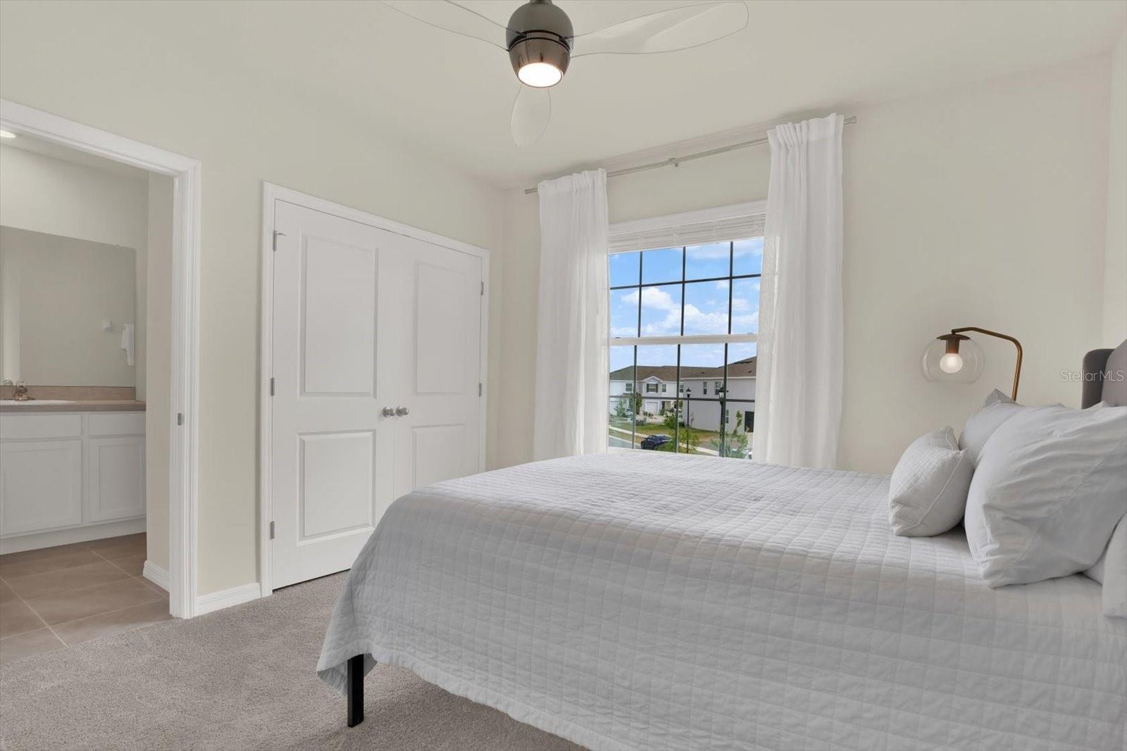 BEDROOM2
