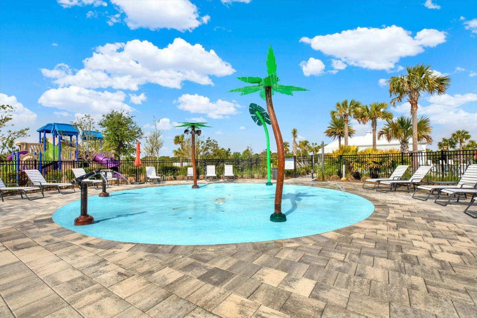 SPLASH PAD