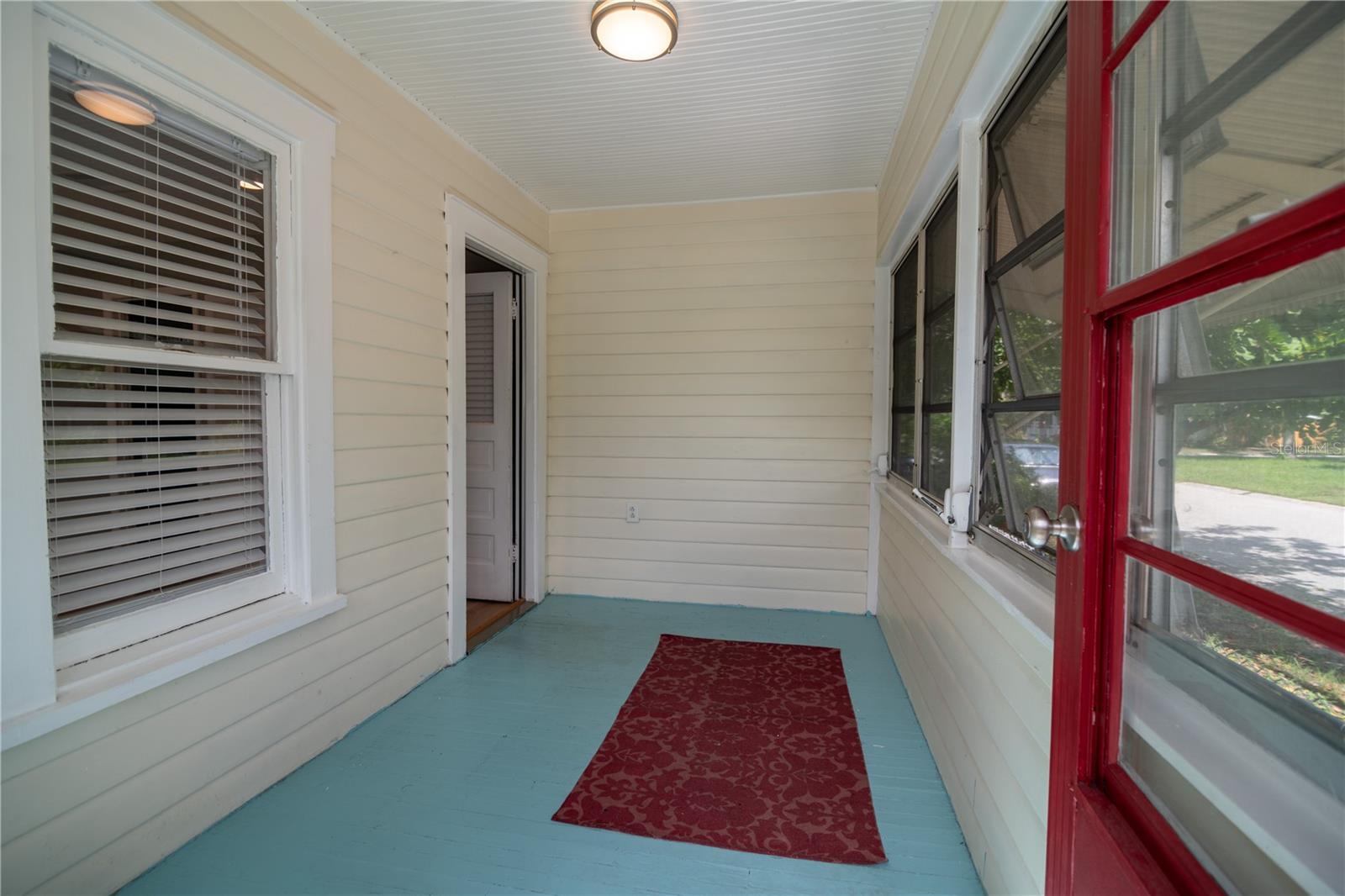 Enclosed porch
