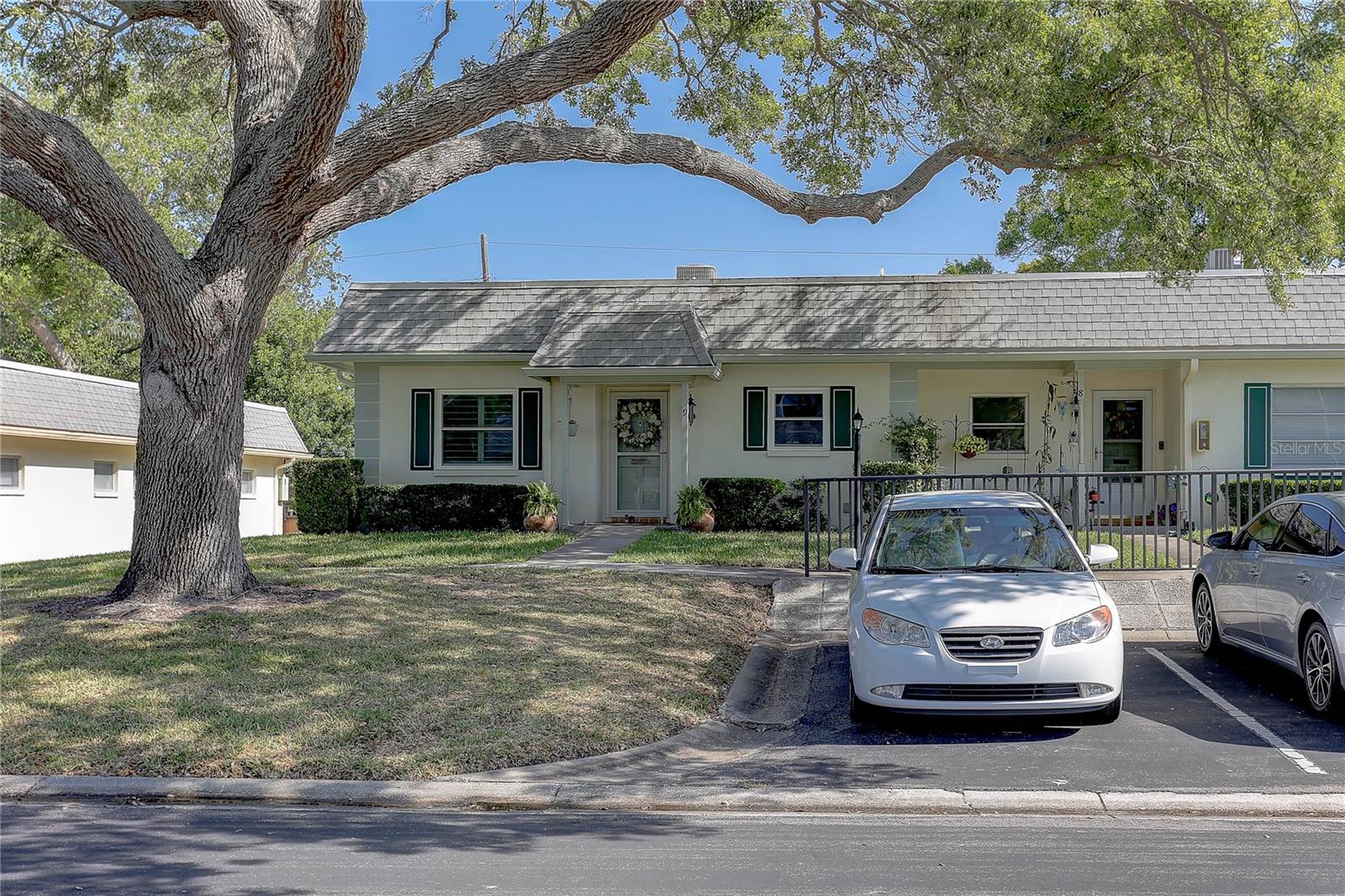 Parking in Front