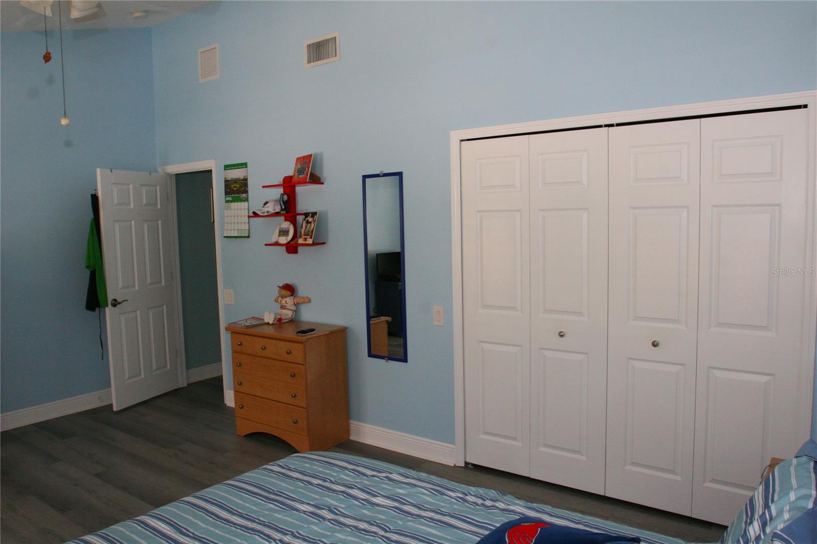 Bedroom 2 - HUGE!