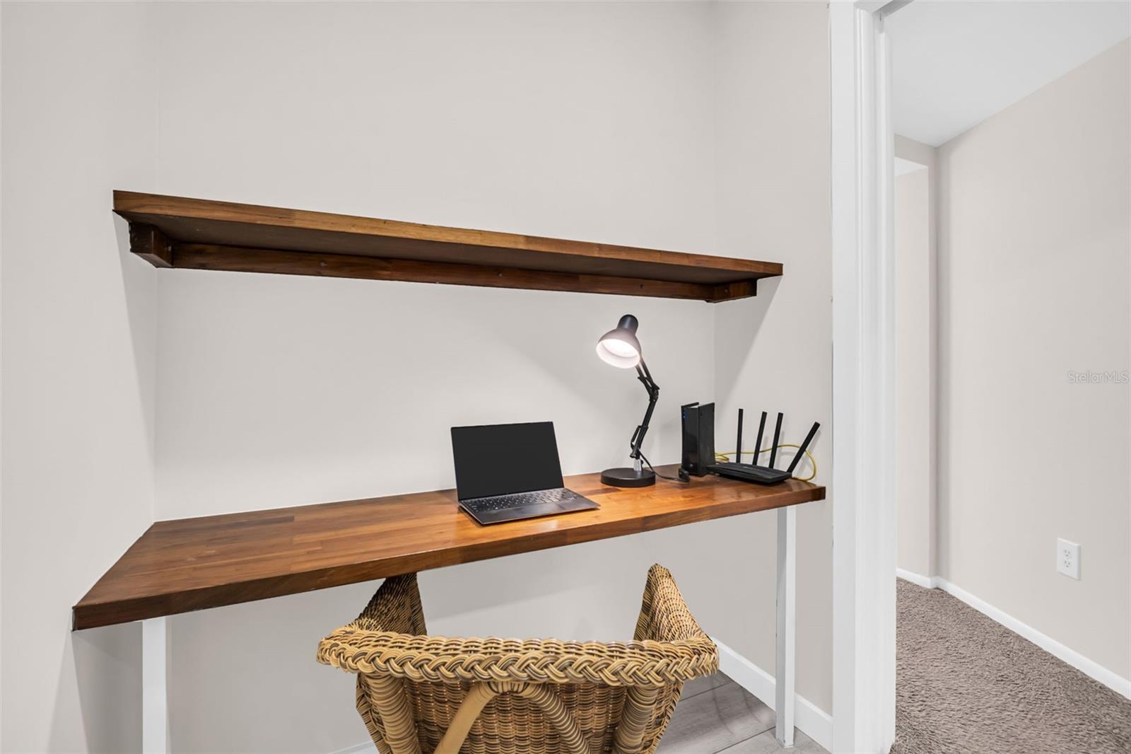 Desk Nook/Work Space