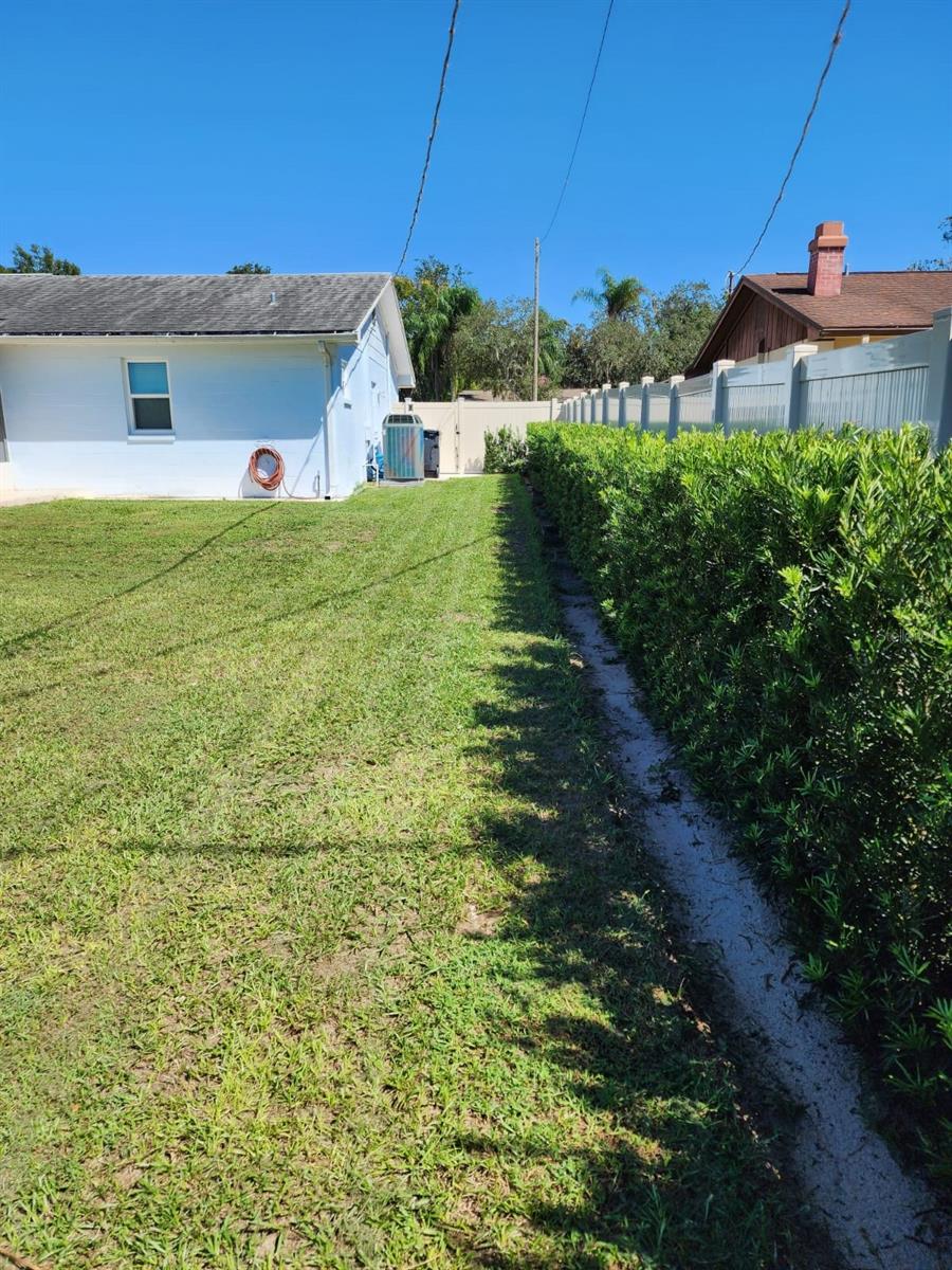 side yard
