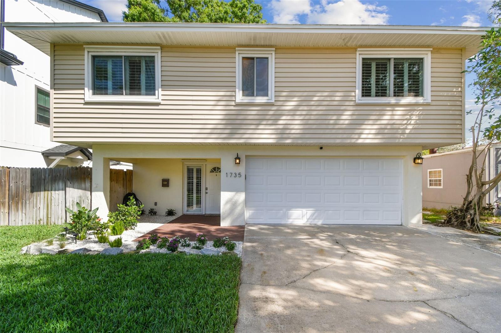 Oversized garage