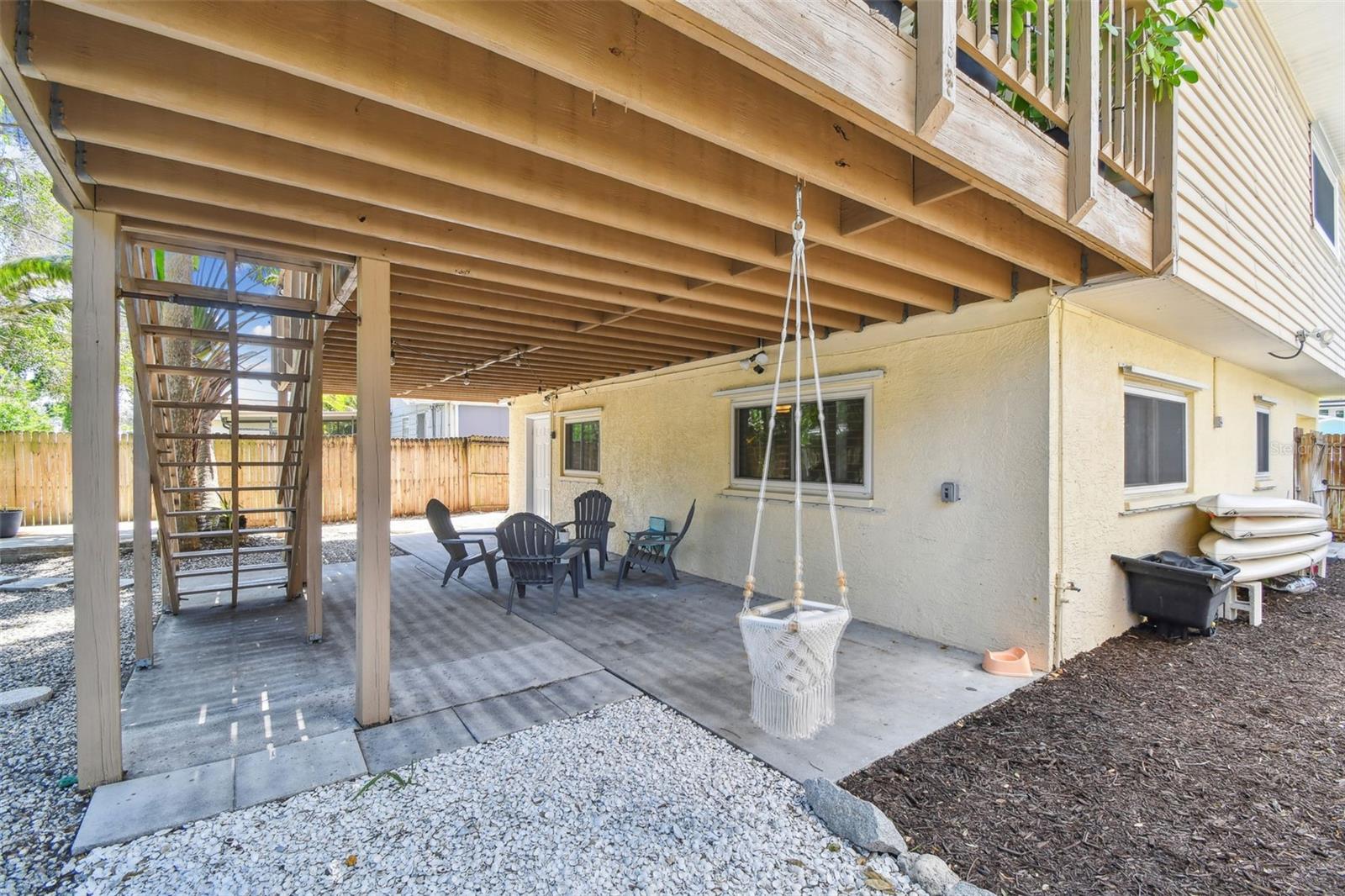 covered patio