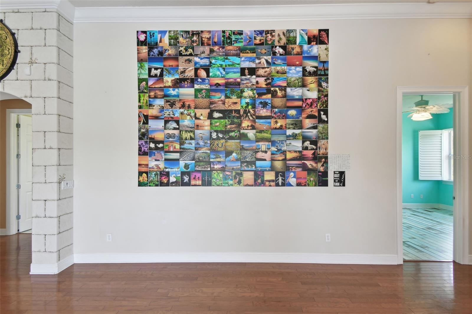 Artwork by Alan S. Maltz - Florida's Official Wildlife and Fine Art Photographer - gallery is located in Key West.  This piece of art is being sold with the home.