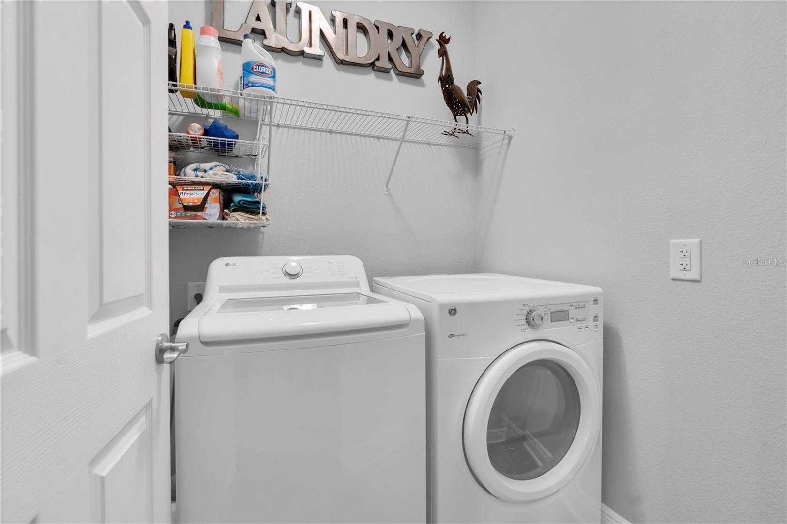LAUNDRY WITH INCLUDED WASHER & DRYER
